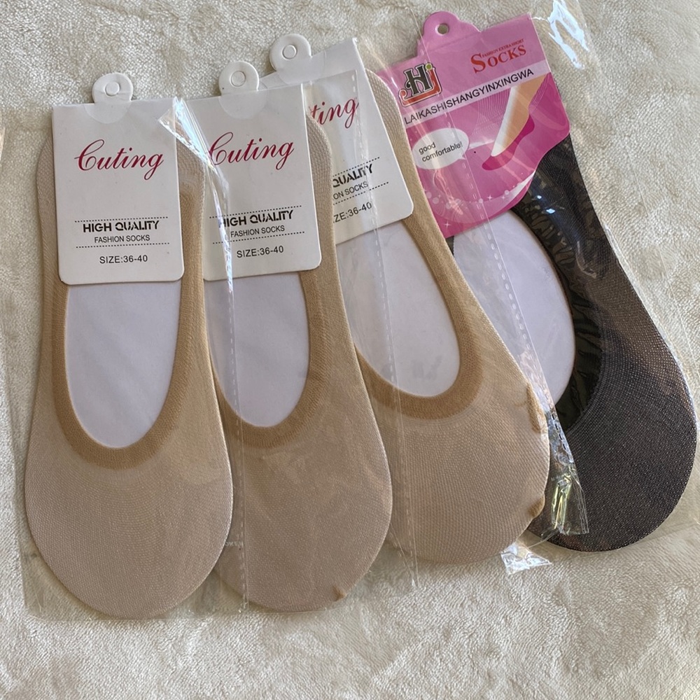 Set of 4 pairs of invisible socks